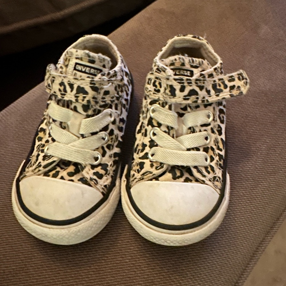 Converse Kids Sneakers with Leopard Pattern